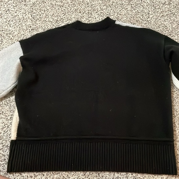 Pink Lily color block sweater size large - Picture 8 of 8